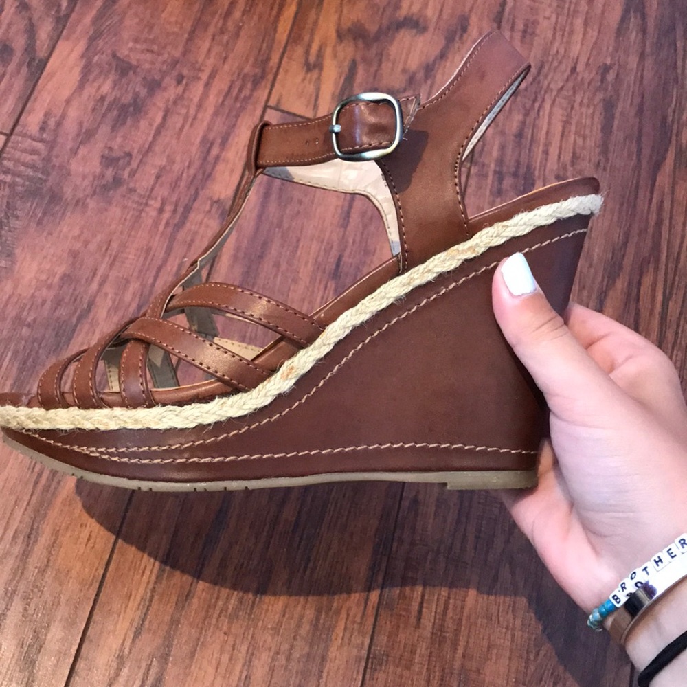 platform heels - Picture 5 of 11